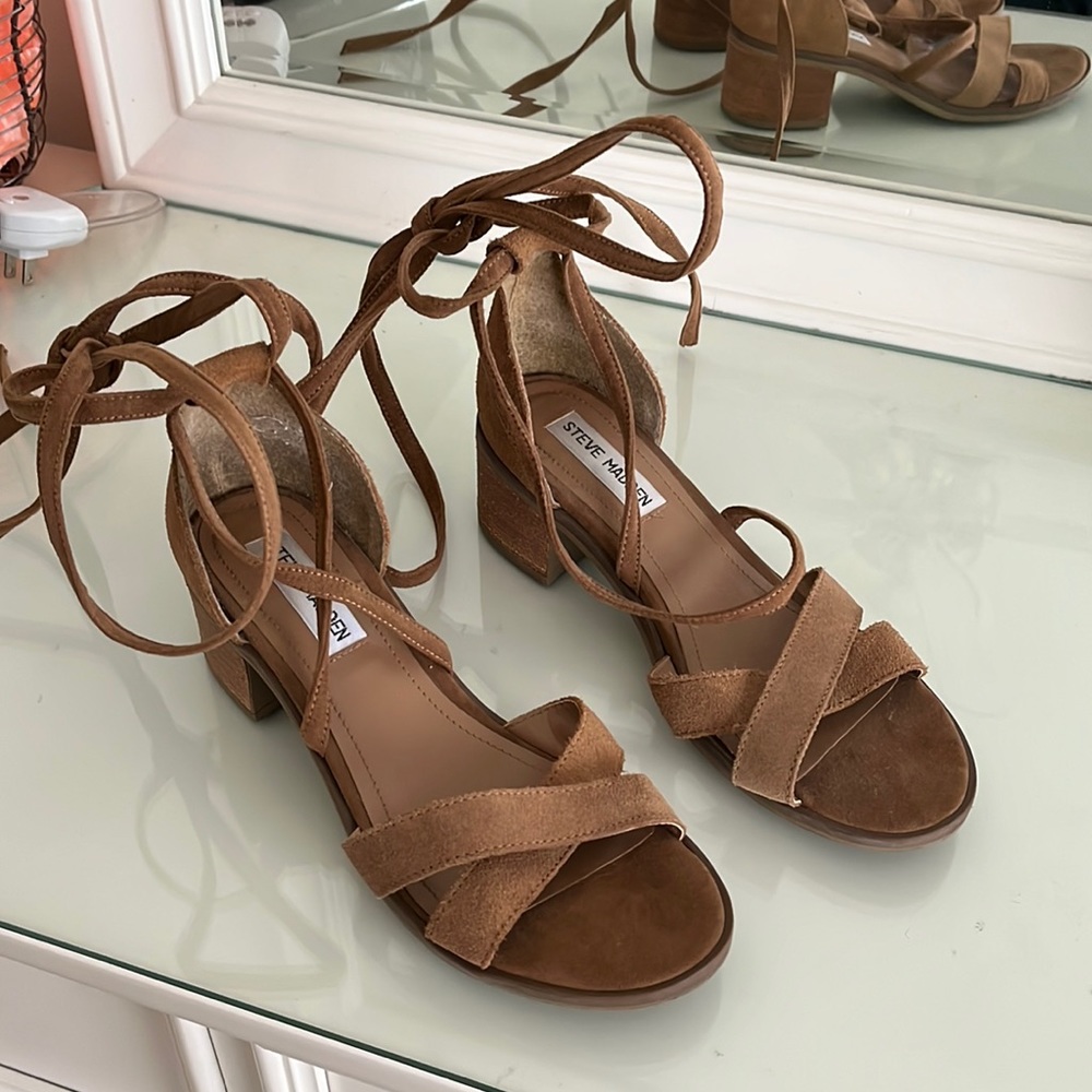 Steve Madden sandal